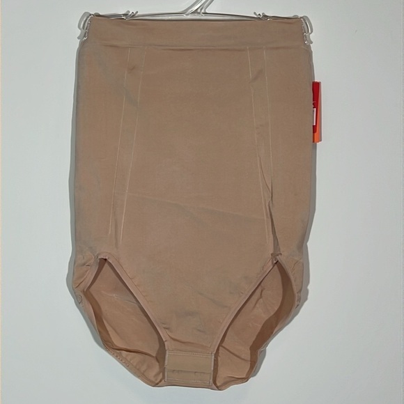 Spanx High Waisted Brief Nude - Picture 4 of 7